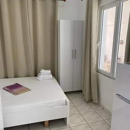 Spile Lukas * Himarë